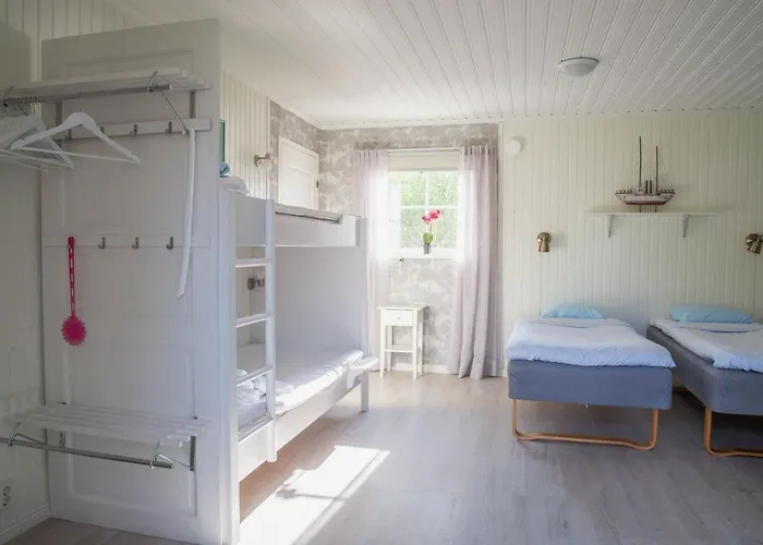 Kastelholms Gaesthem Bed and Breakfast Sund